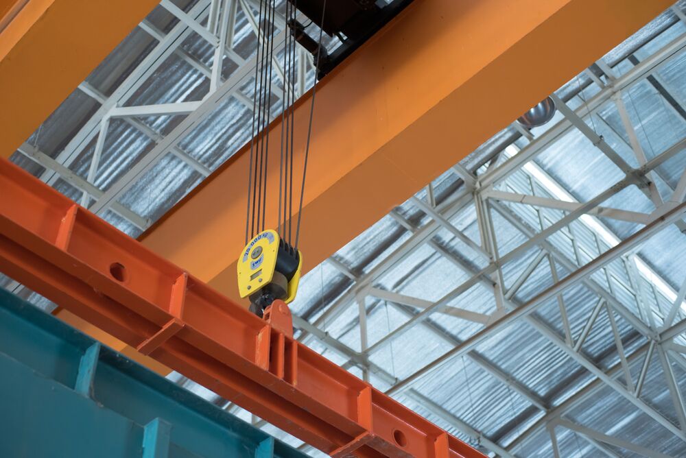 Example of a top running overhead crane inspection